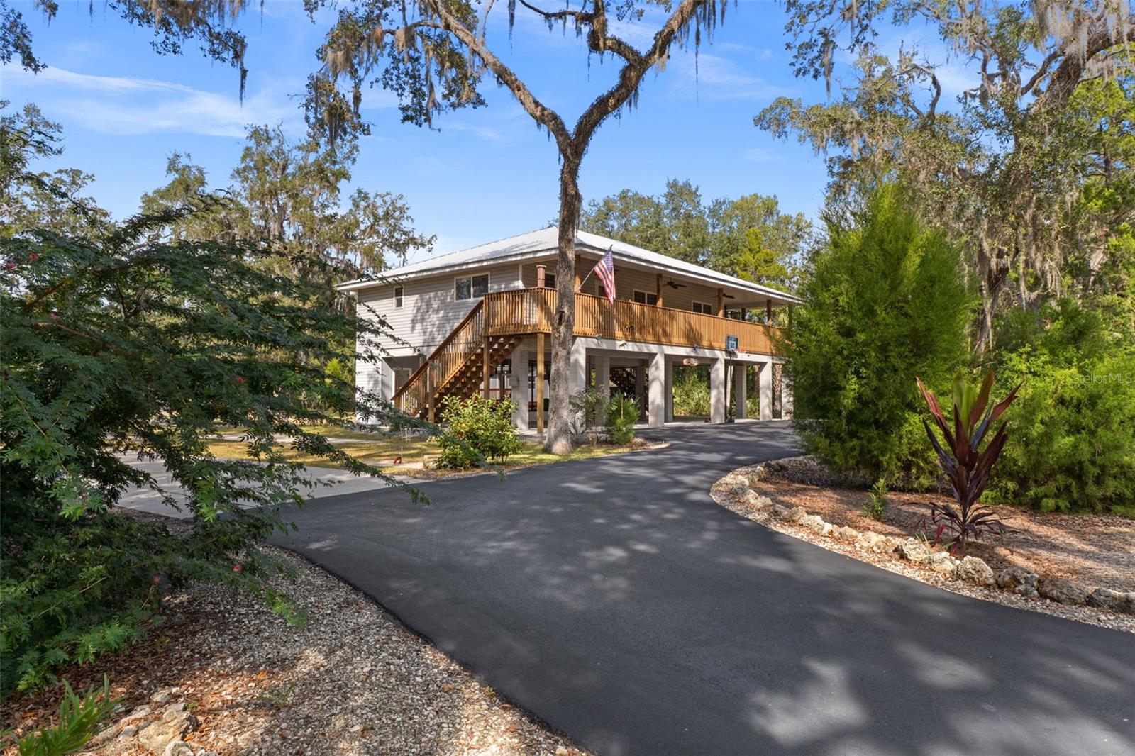 HOMOSASSA RETREATS UNIT 3 - Residential