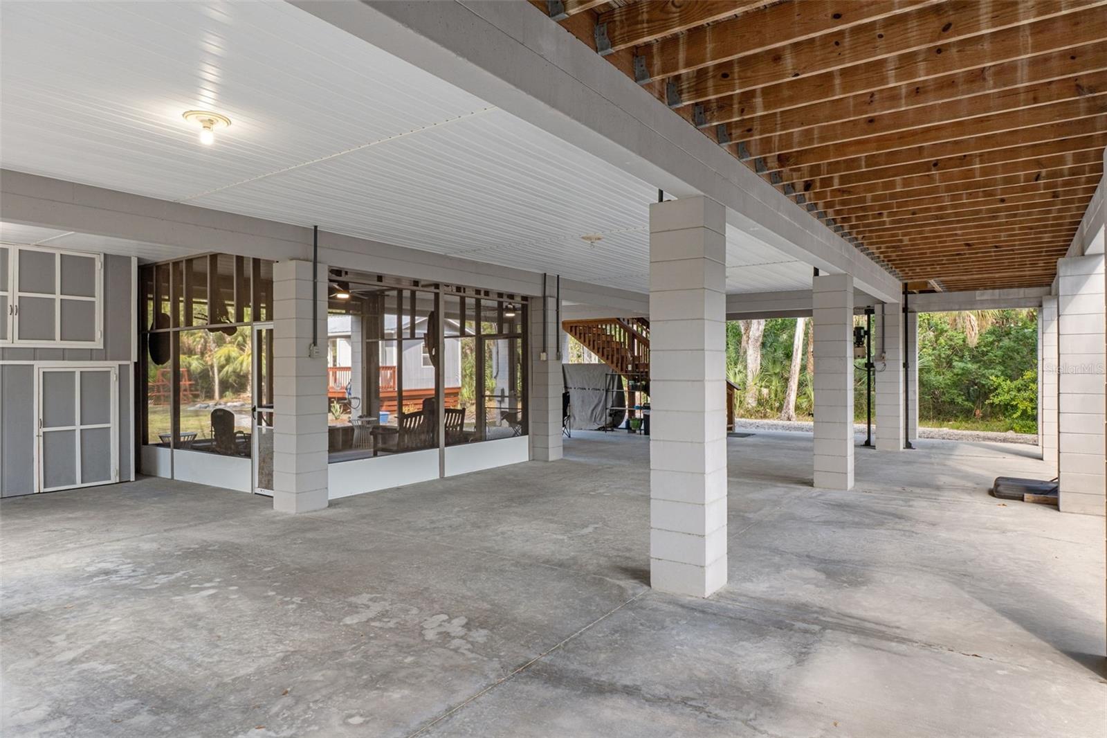 HOMOSASSA RETREATS UNIT 3 - Residential
