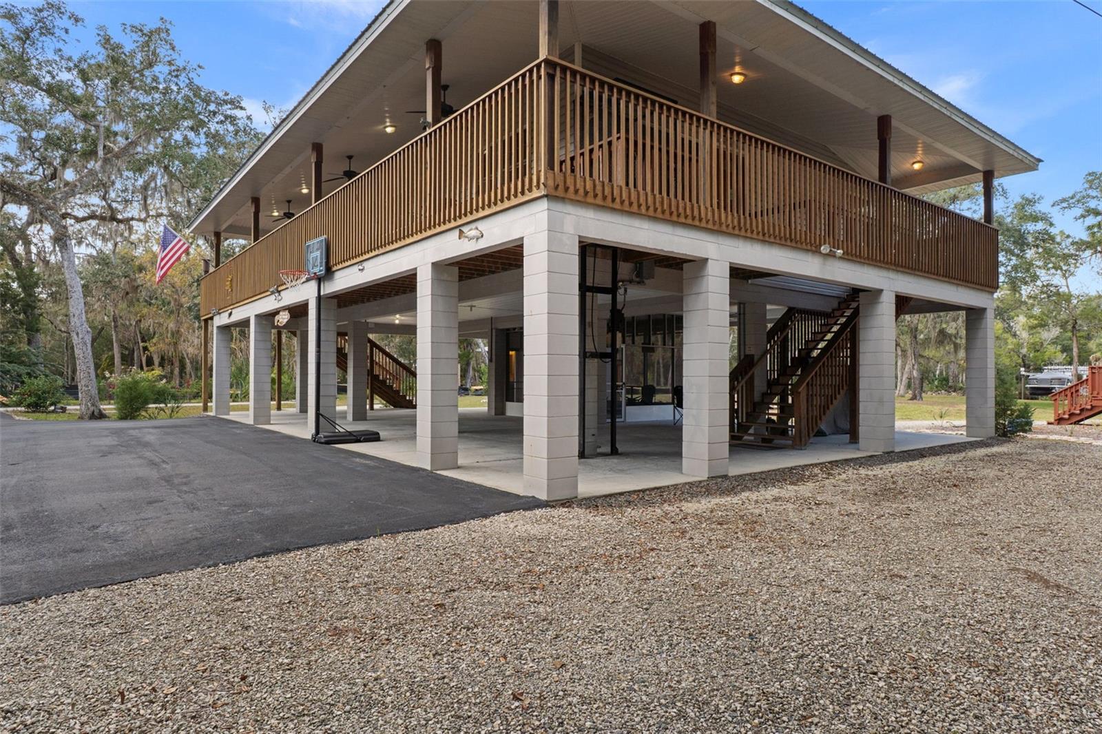 HOMOSASSA RETREATS UNIT 3 - Residential