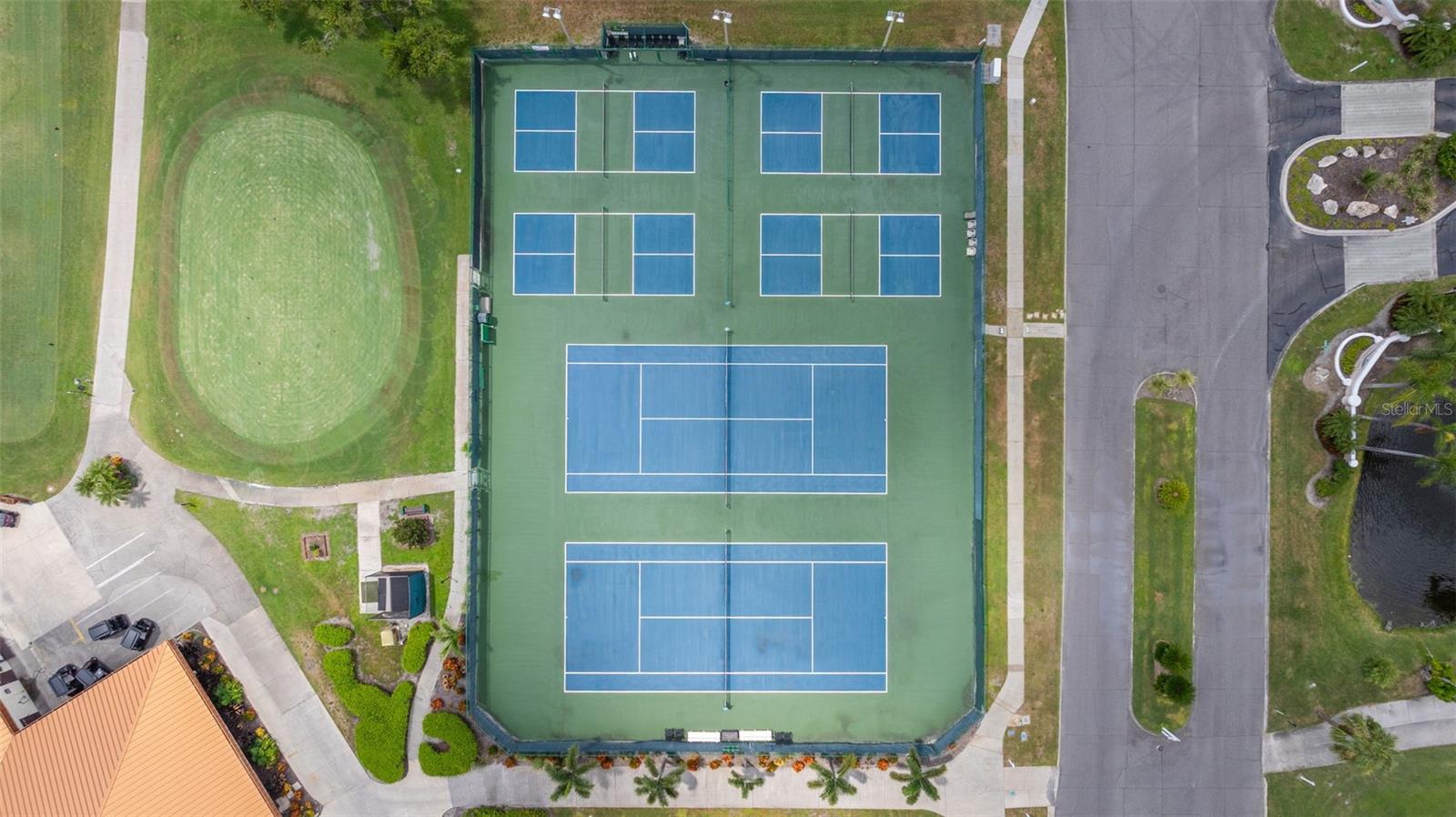 FAIRWAY TRACE AT PERIDIA I PH VIII - Residential