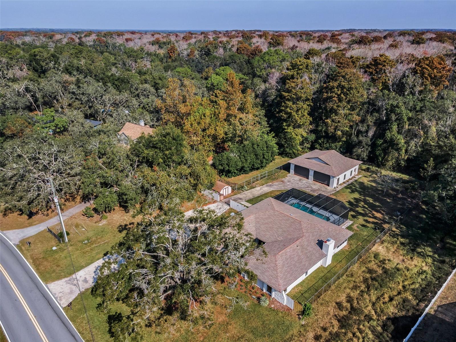 GOLDEN ACRES - Residential