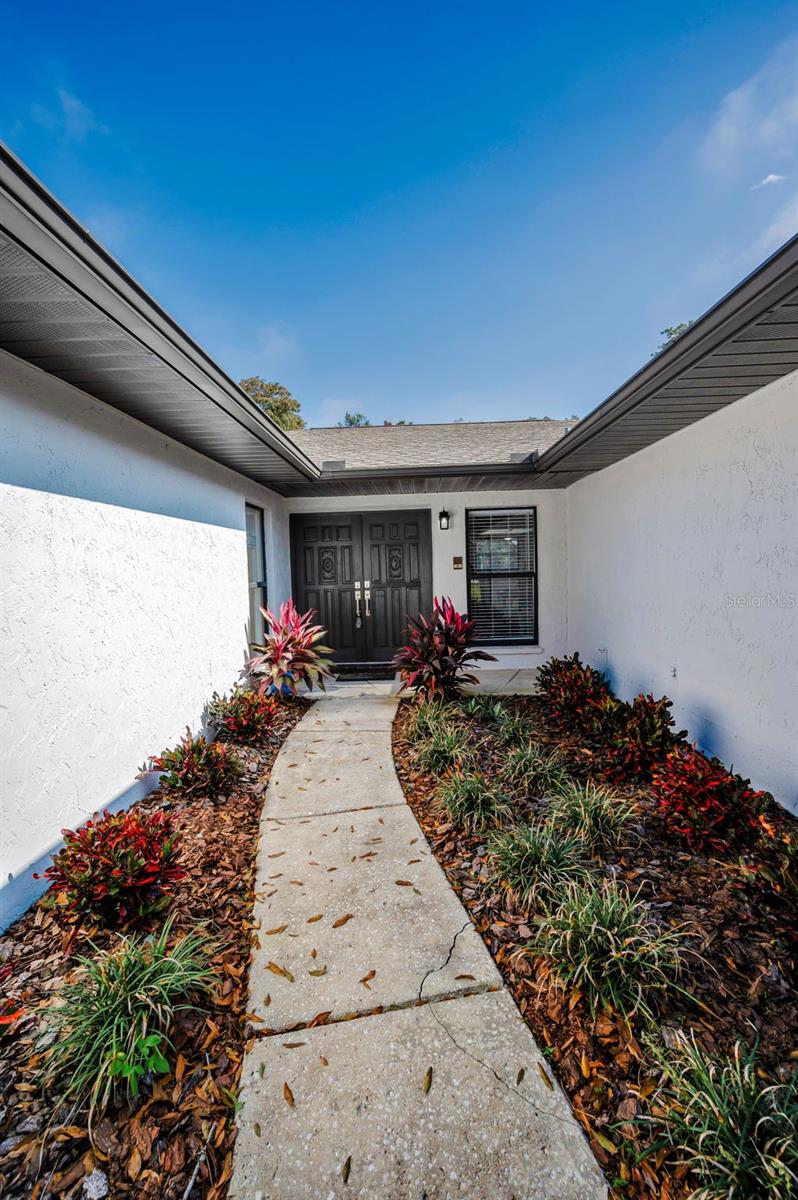 GOLDEN ACRES - Residential