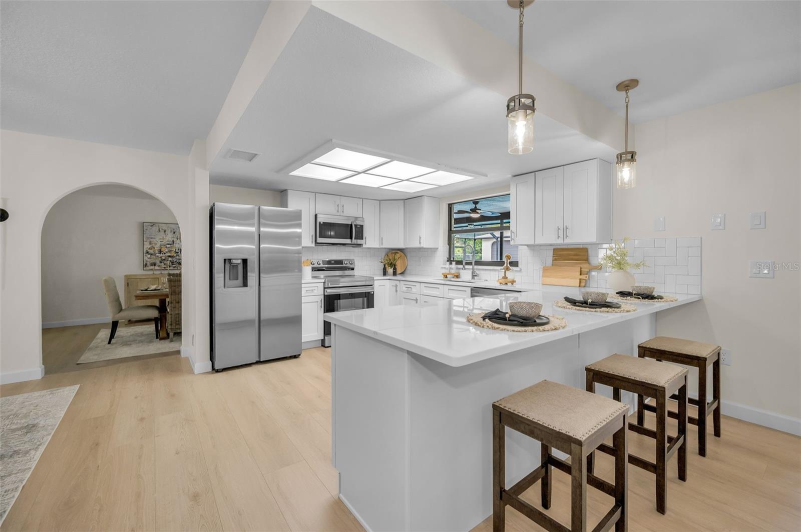 GOLDEN ACRES - Residential