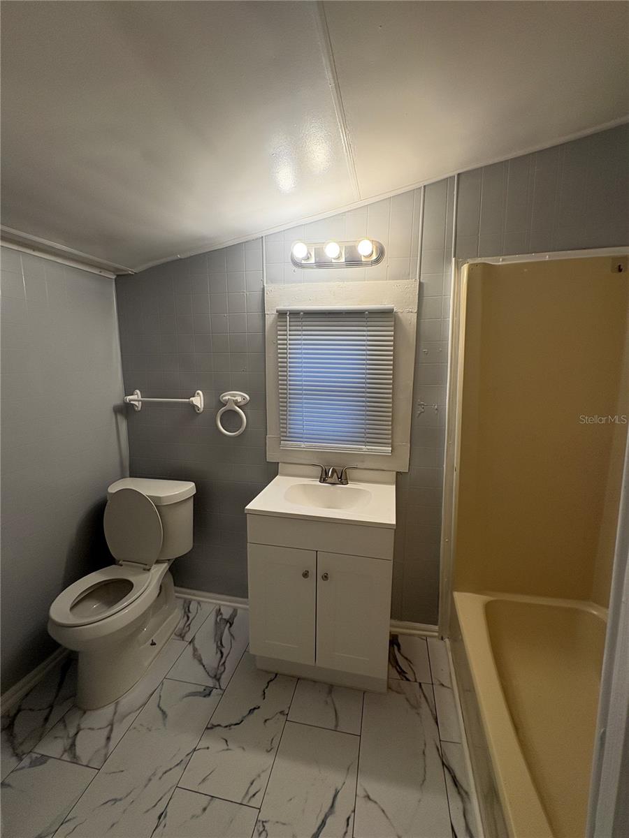 BON AIR ADD - Residential Lease