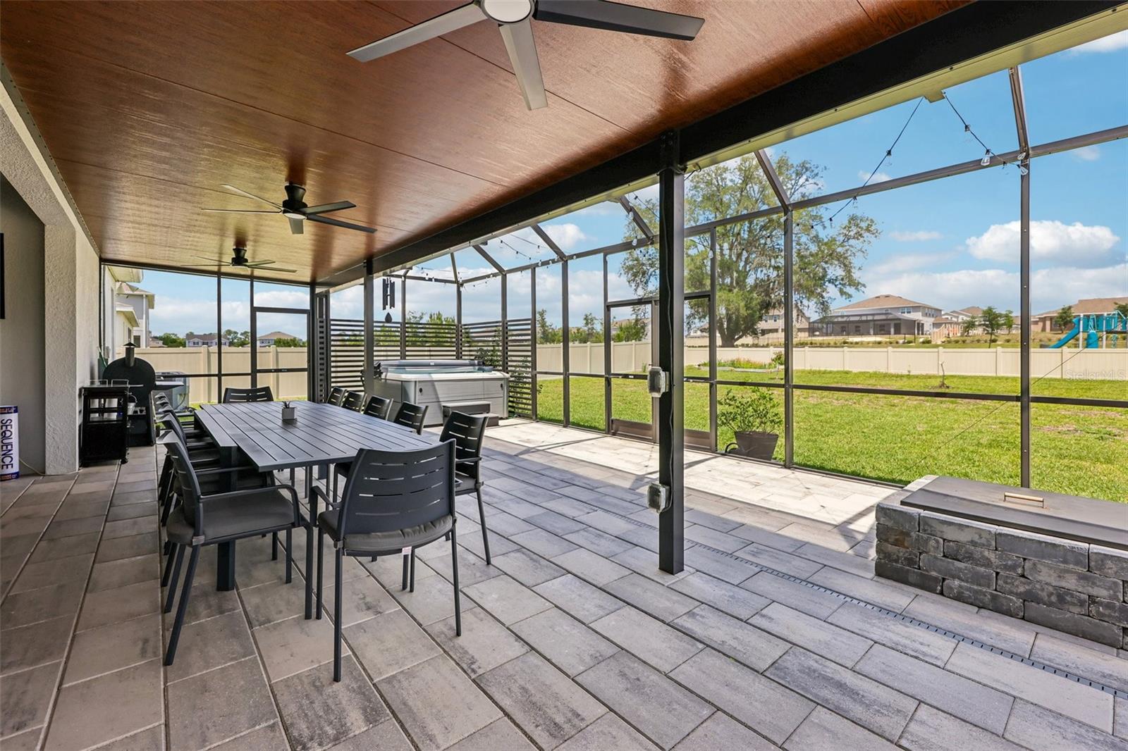 6100 SIERRA CROWN STREET