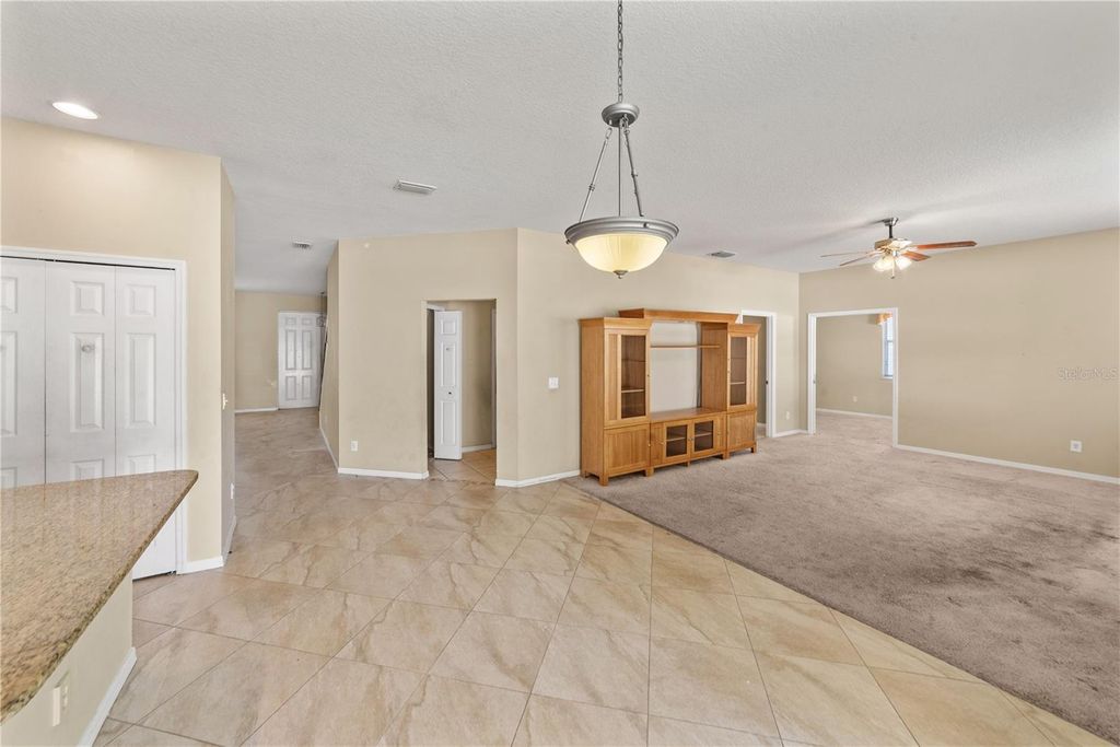 Photo of 6110 39th Court E, Bradenton, FL 34203 (MLS # V4949827)