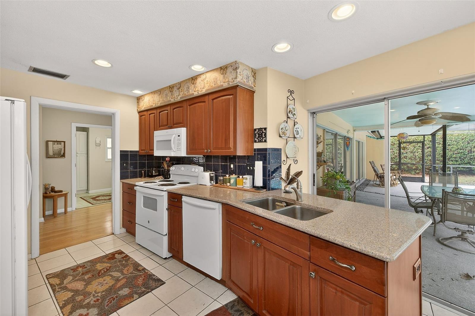 OAKDALE MANOR ADD - Residential