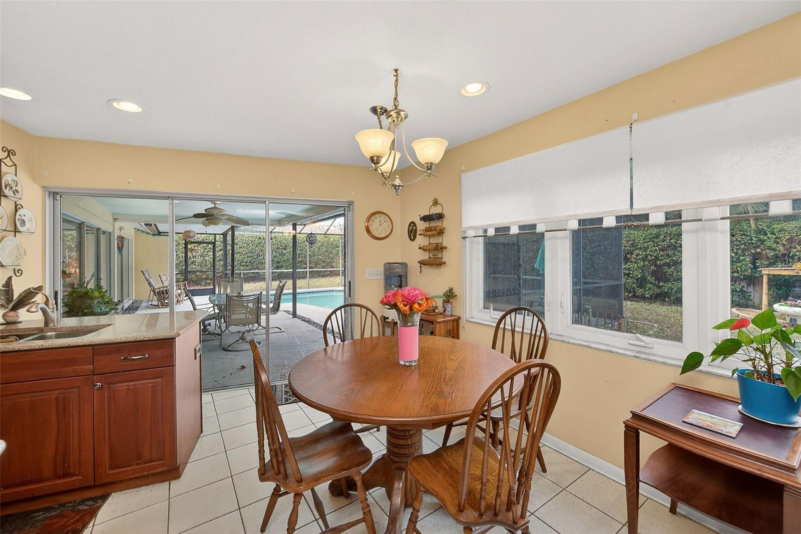 OAKDALE MANOR ADD - Residential