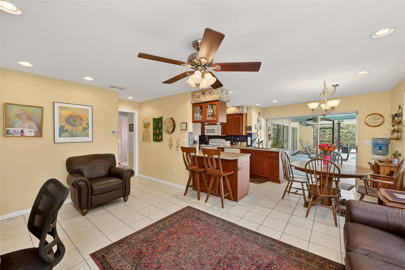 OAKDALE MANOR ADD - Residential