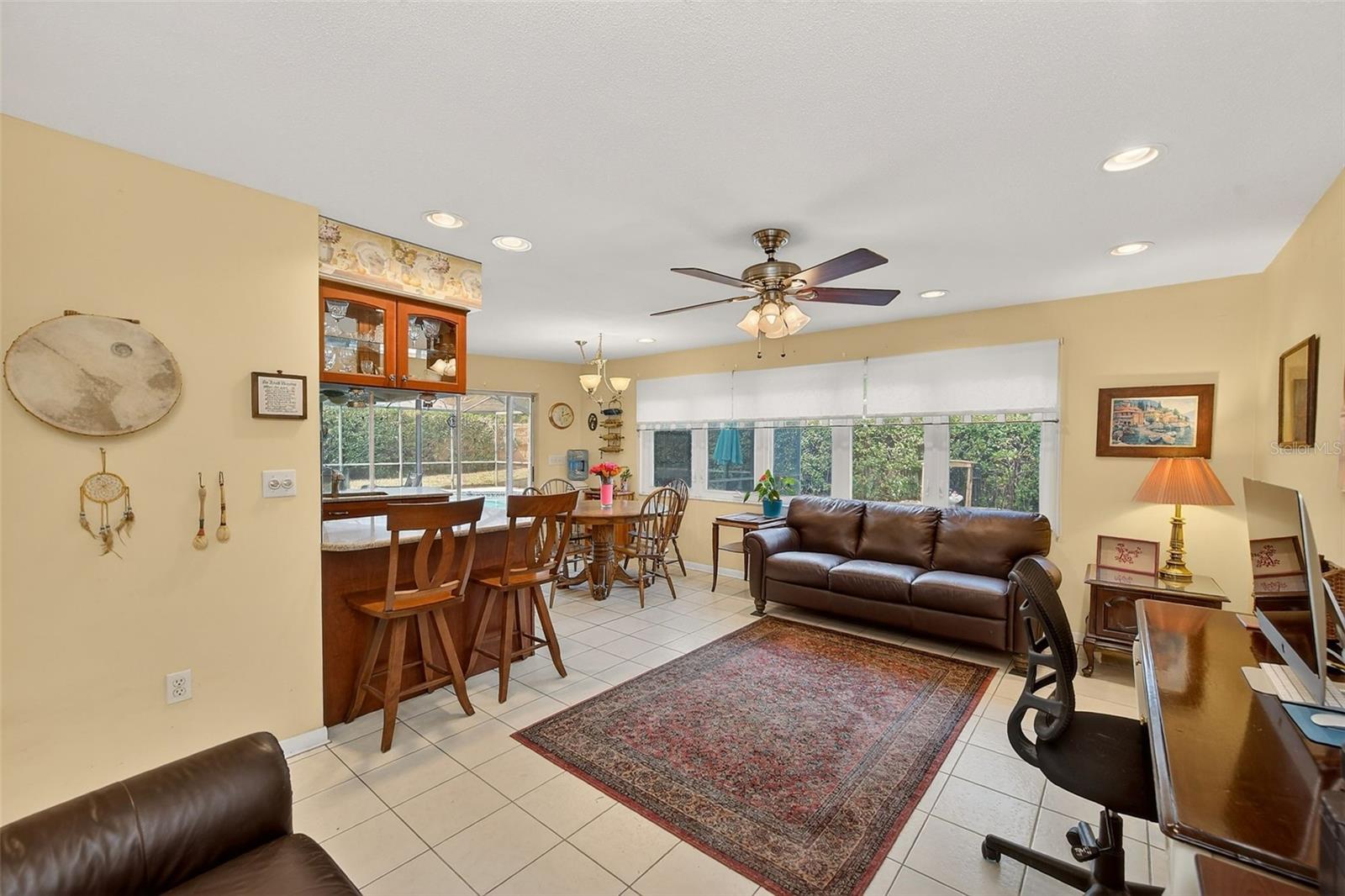 OAKDALE MANOR ADD - Residential