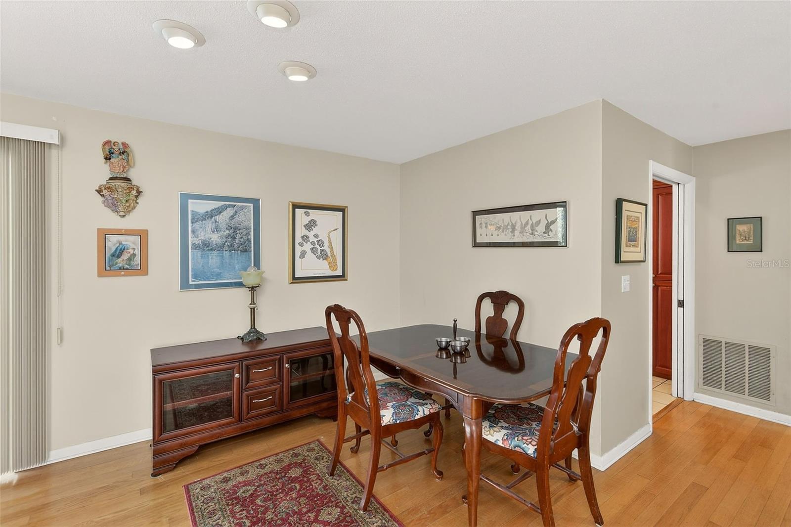 OAKDALE MANOR ADD - Residential