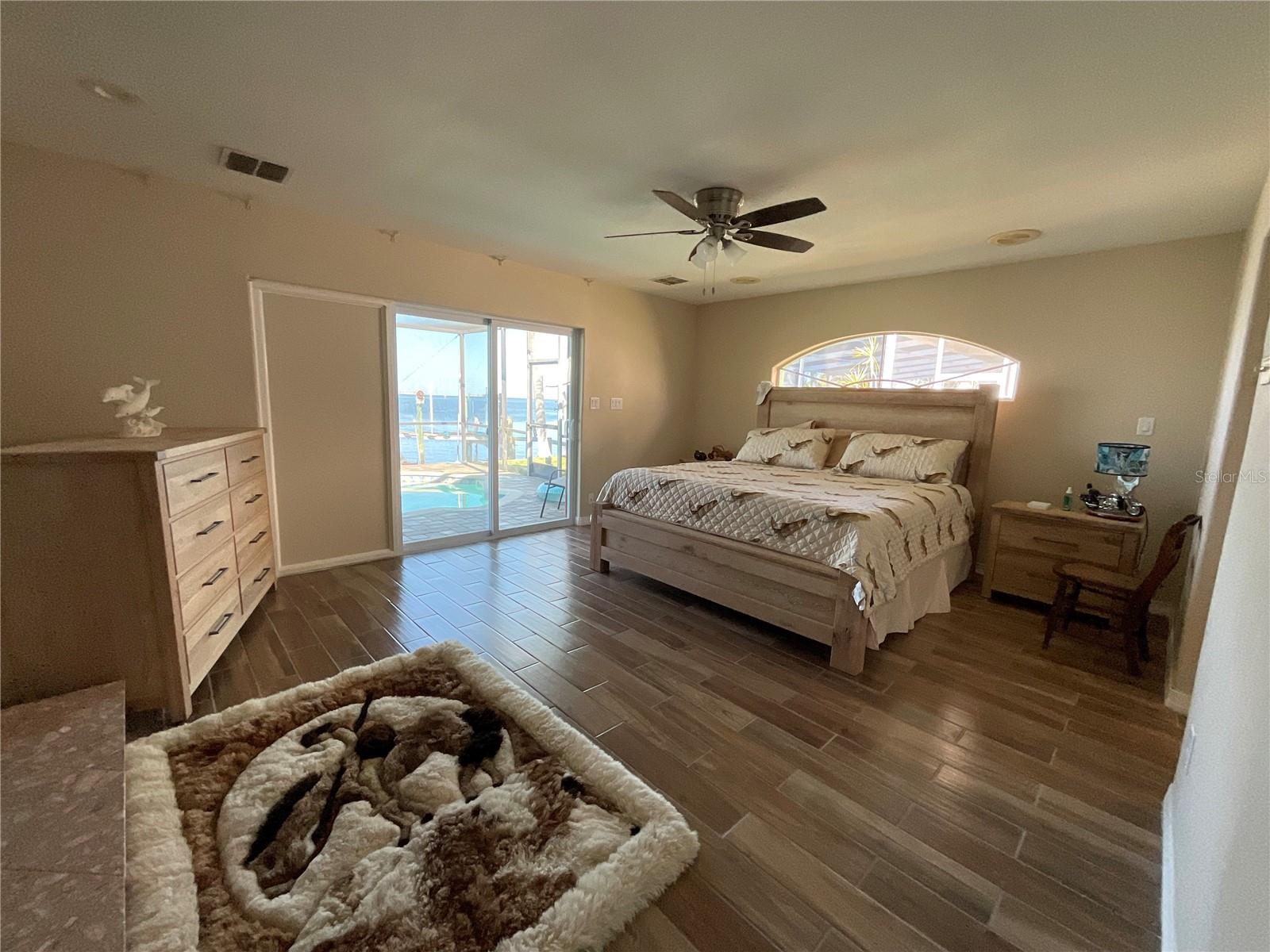BAYWOOD VILLAGE - Residential