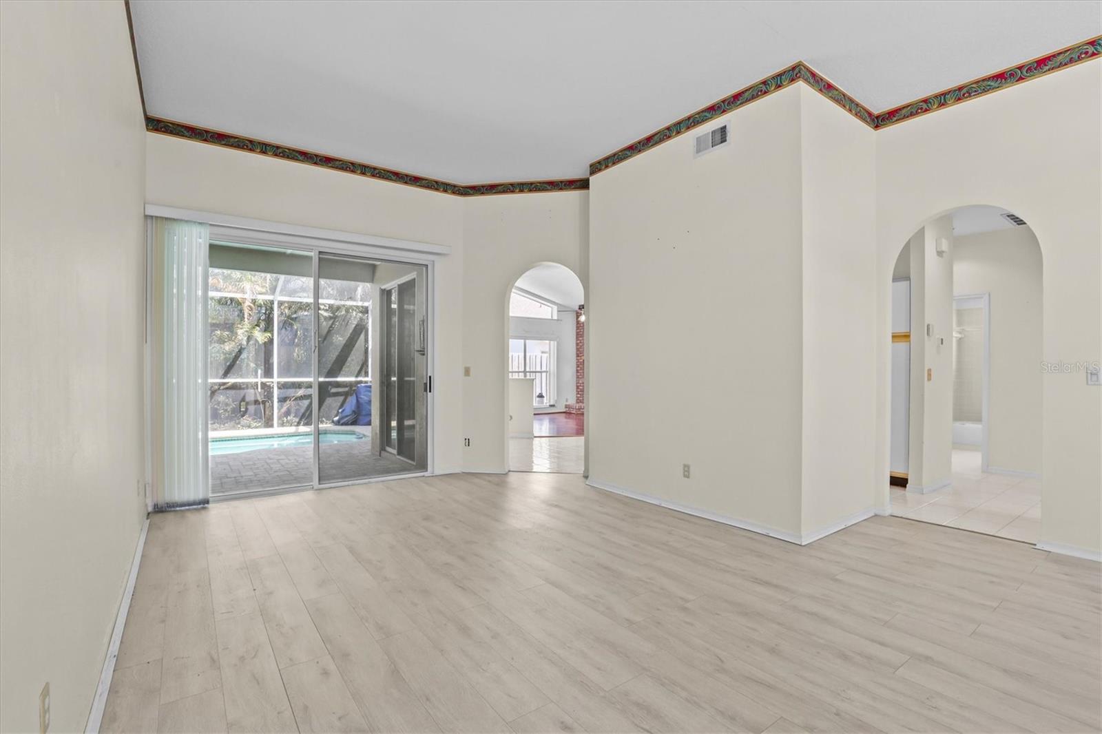 FOREST RIDGE PH ONE - Residential