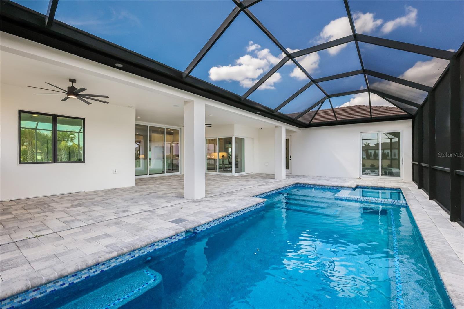 THE ISLANDS ON THE MANATEE RIVER - Residential