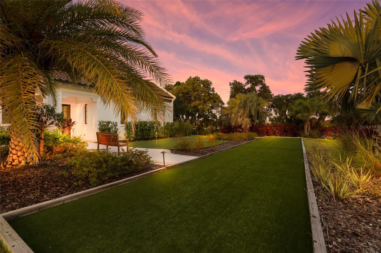 THE ISLANDS ON THE MANATEE RIVER - Residential