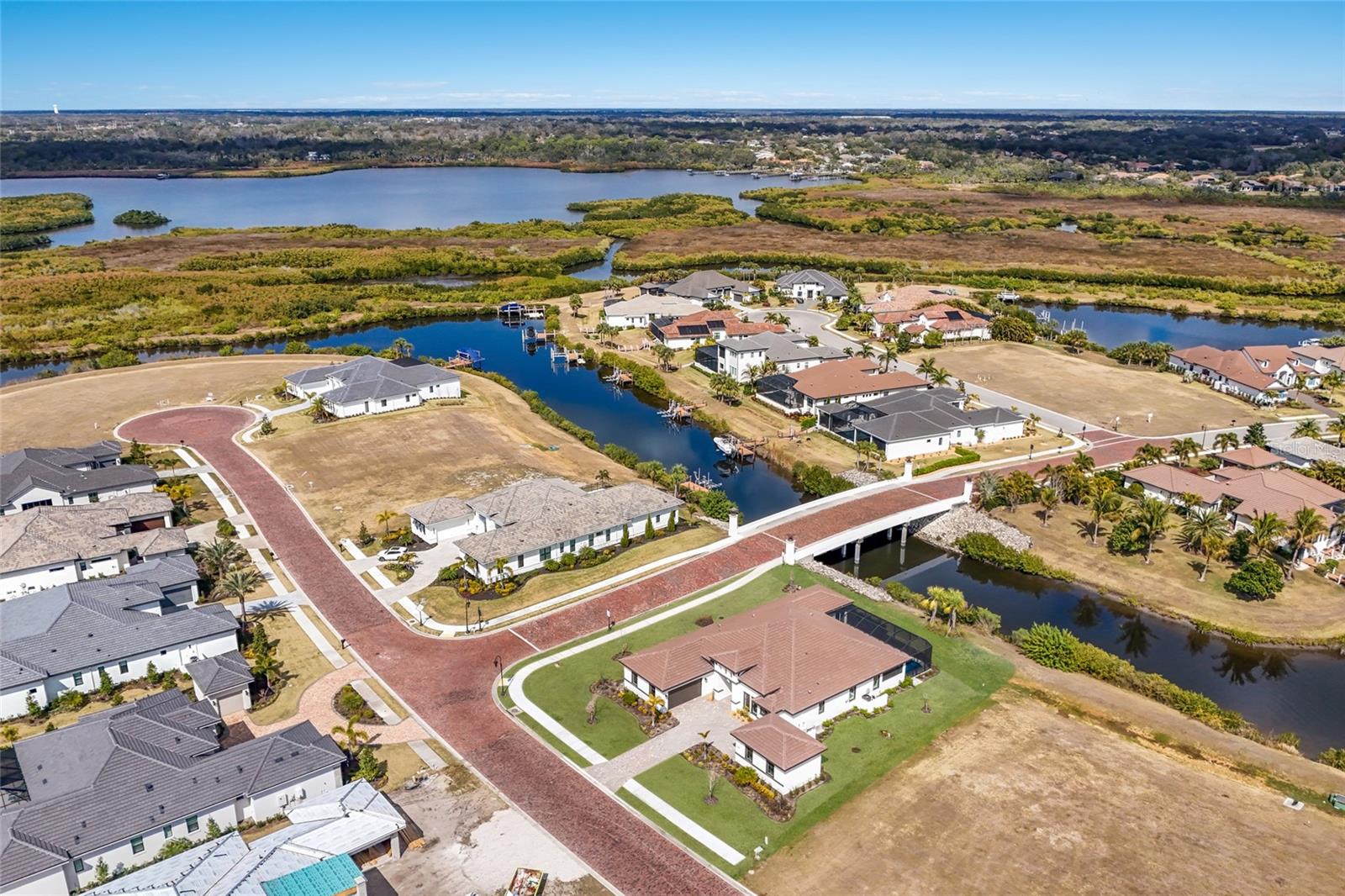 THE ISLANDS ON THE MANATEE RIVER - Residential