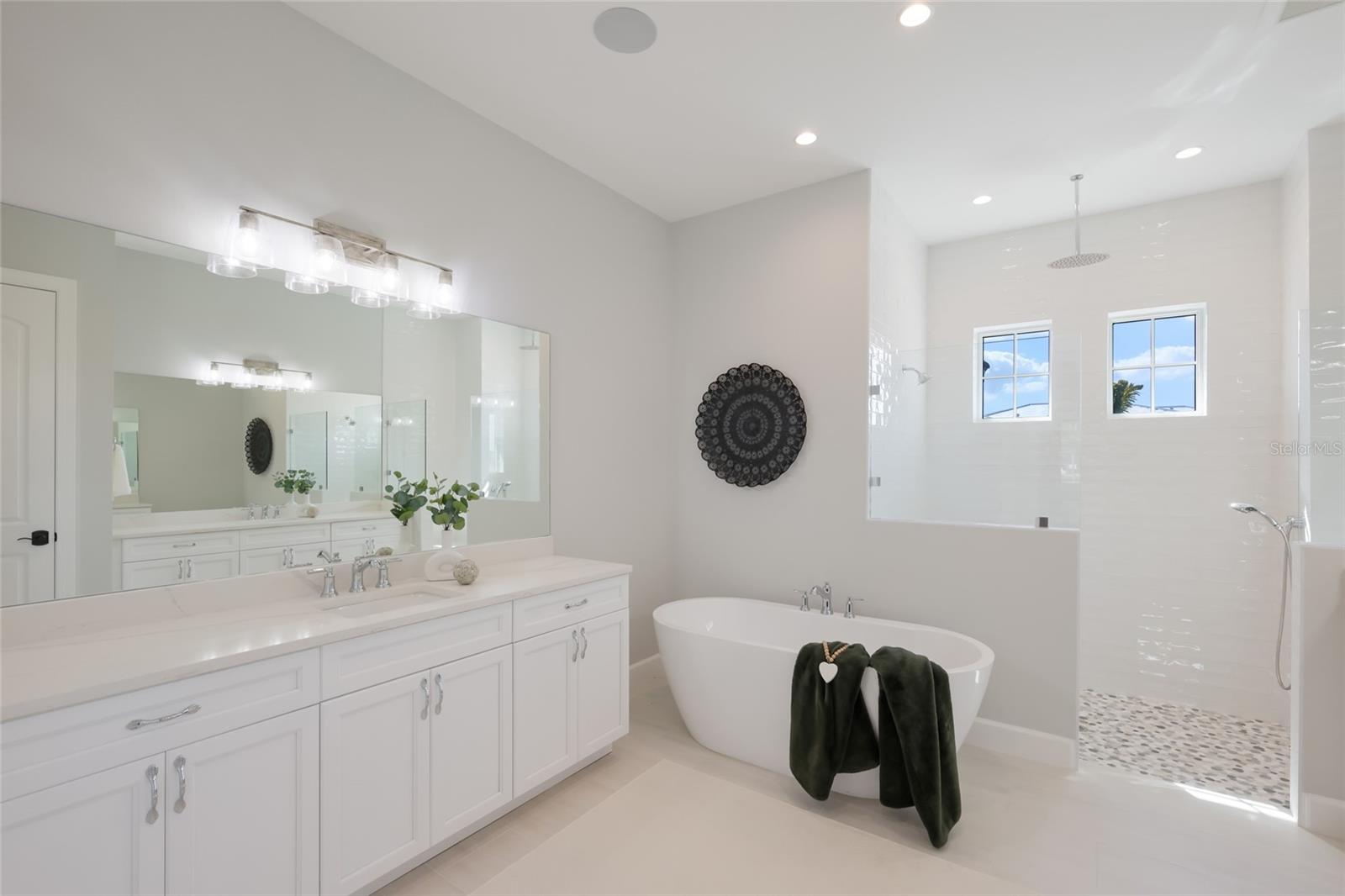 THE ISLANDS ON THE MANATEE RIVER - Residential