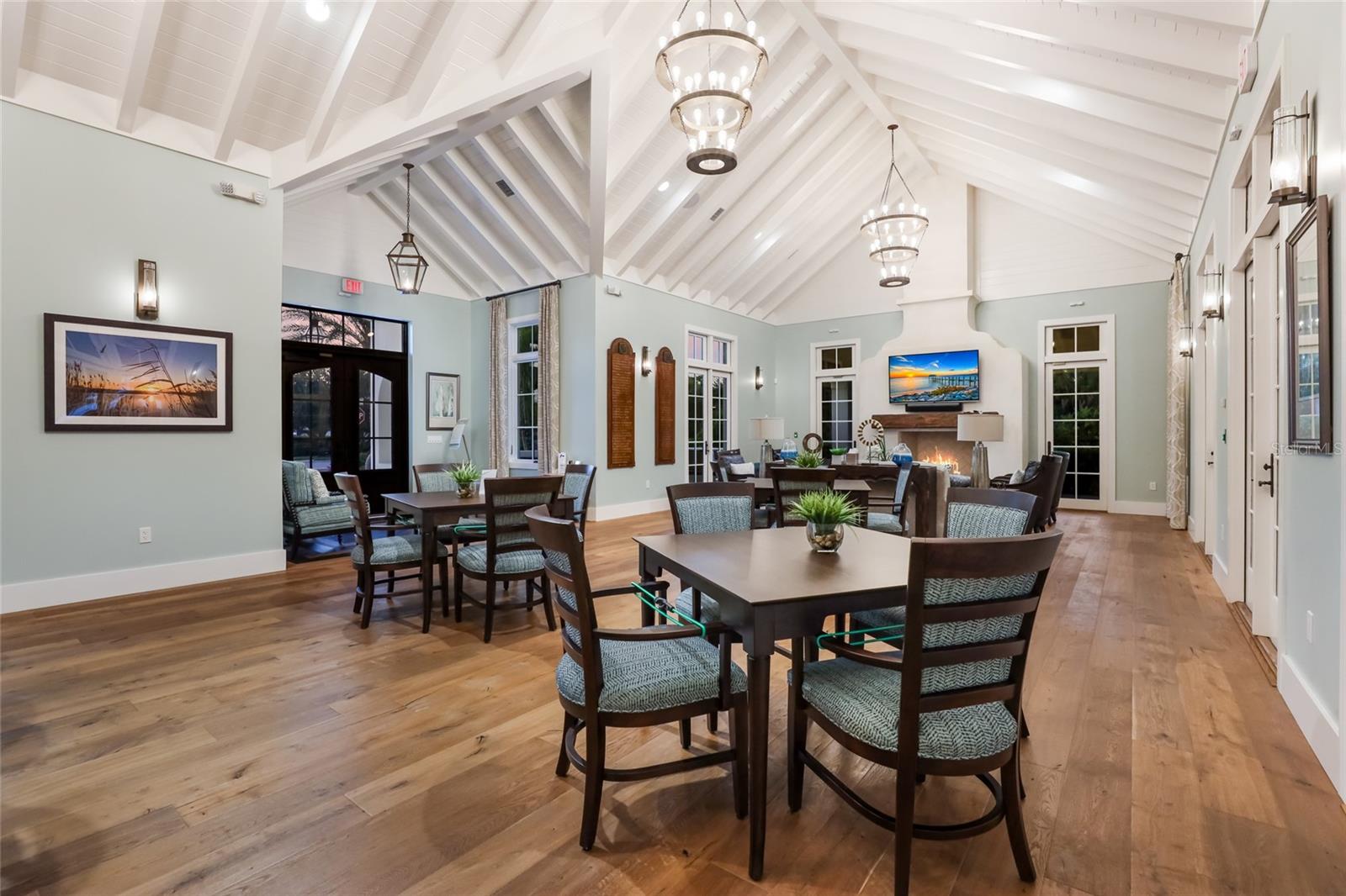 THE ISLANDS ON THE MANATEE RIVER - Residential