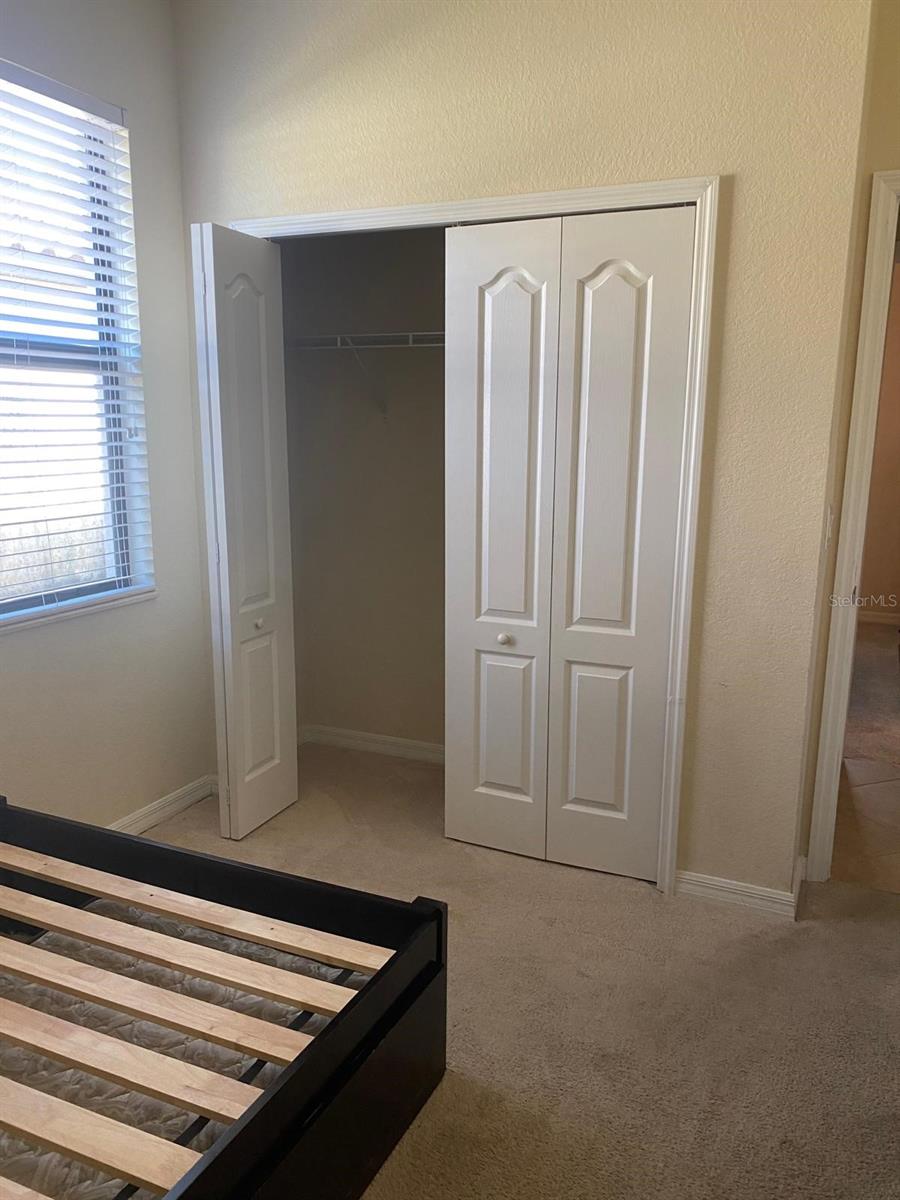 GRAN PARADISO PH 1 - Residential Lease