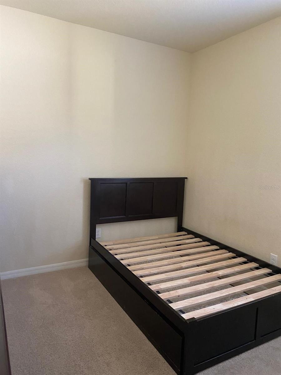 GRAN PARADISO PH 1 - Residential Lease