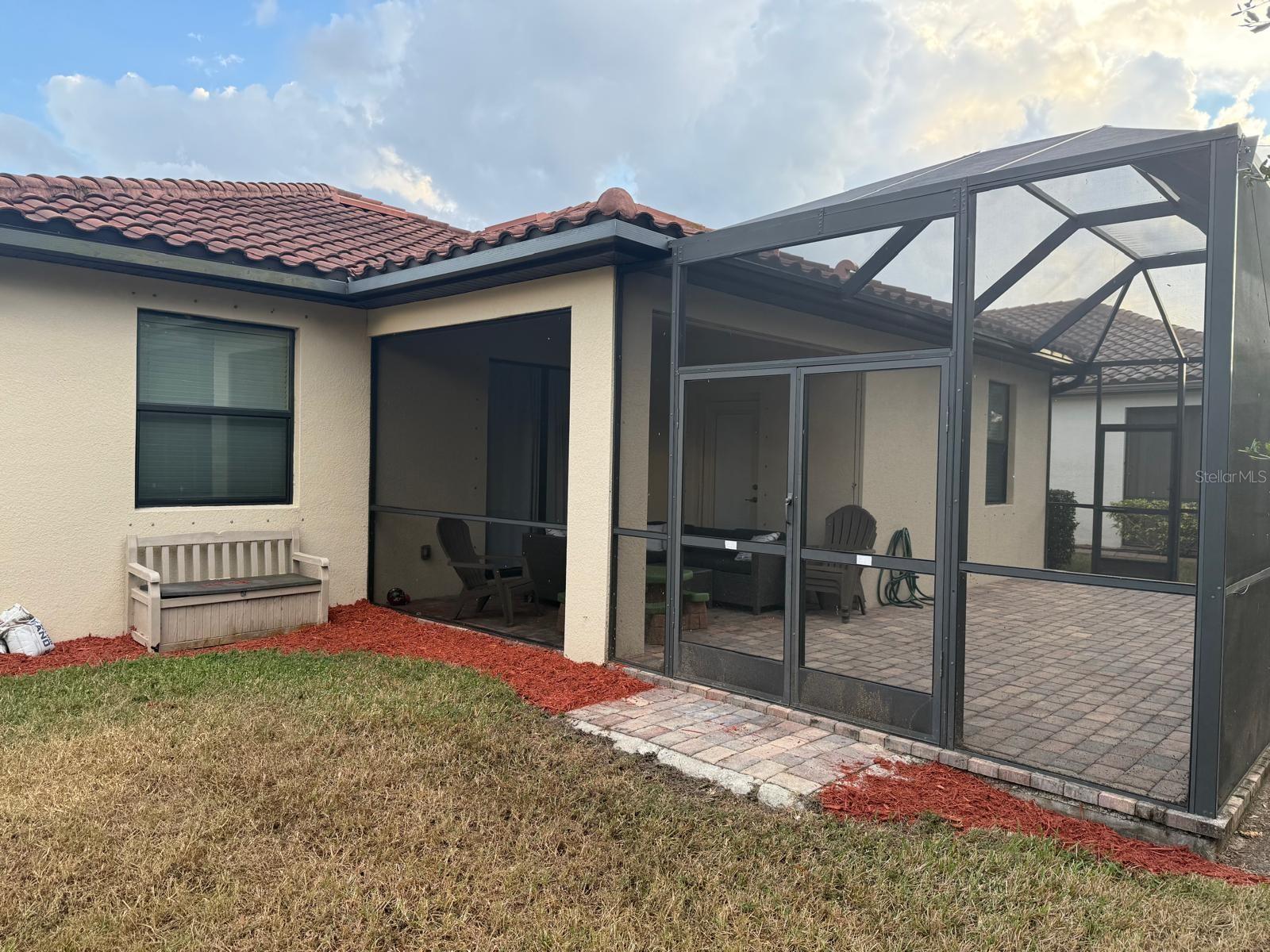 GRAN PARADISO PH 1 - Residential Lease