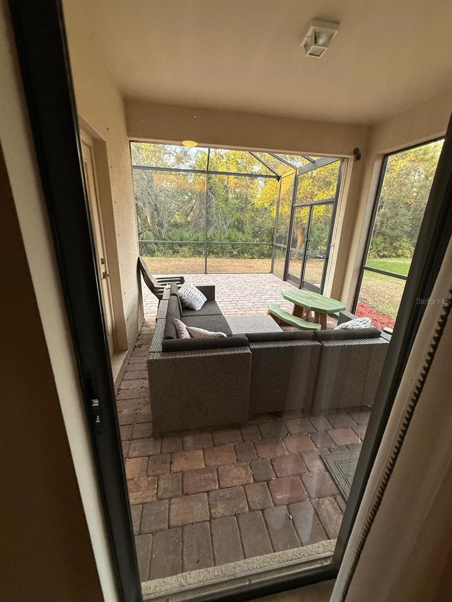 GRAN PARADISO PH 1 - Residential Lease