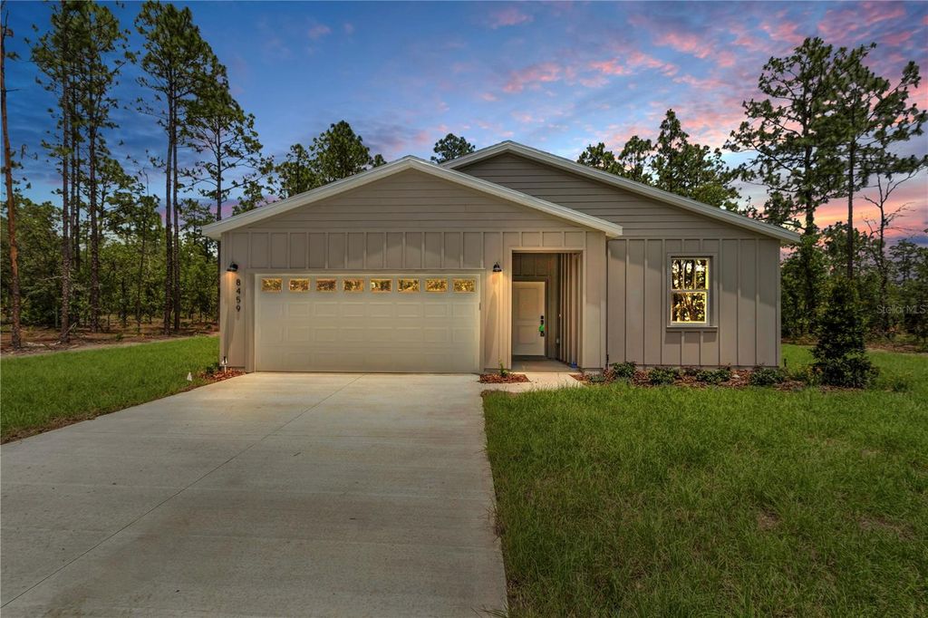 Photo of 8459 SW 138th Terrace, Dunnellon, FL 34432 (MLS # O6286877)