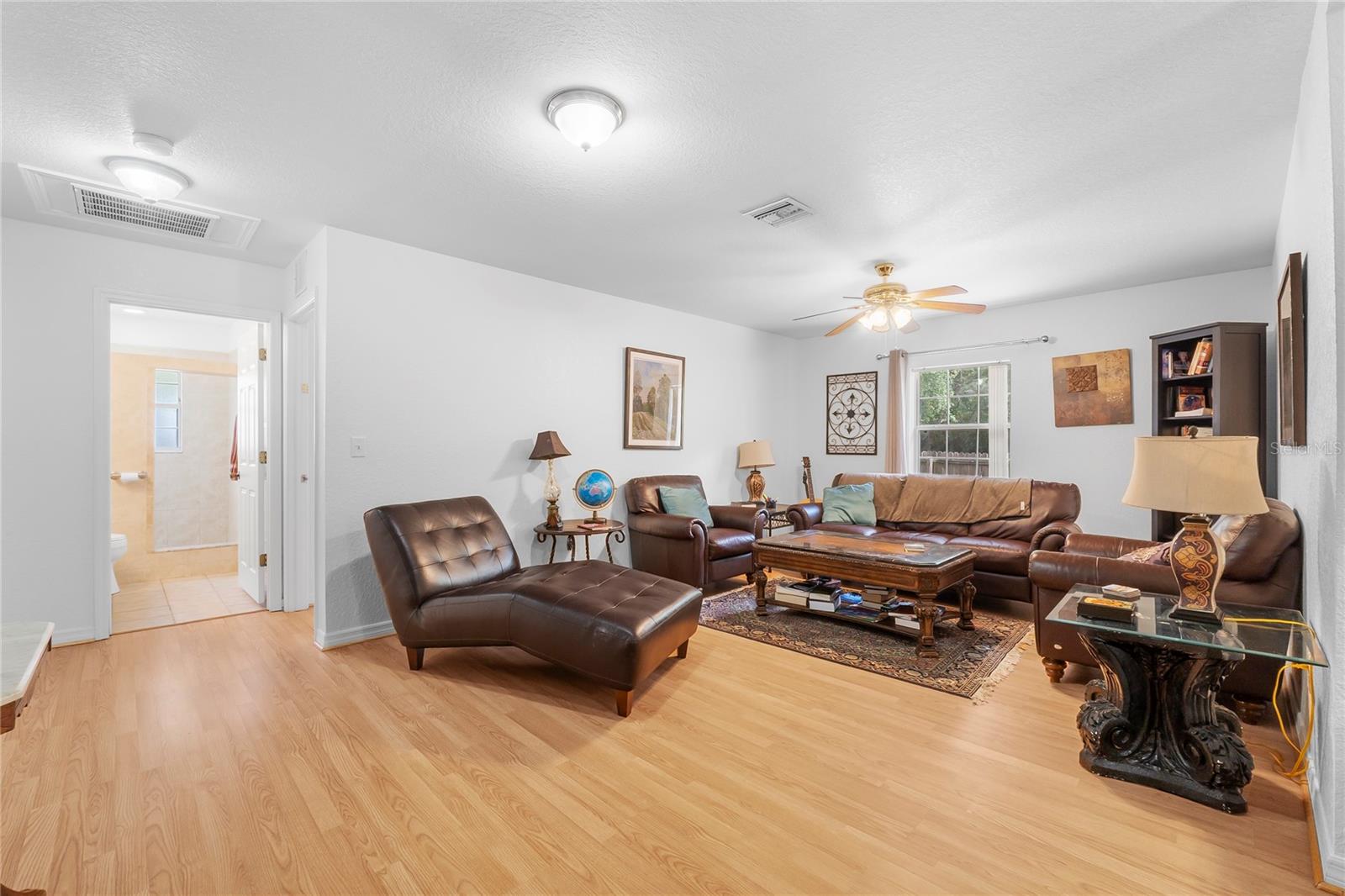 LYNNMOOR - Residential