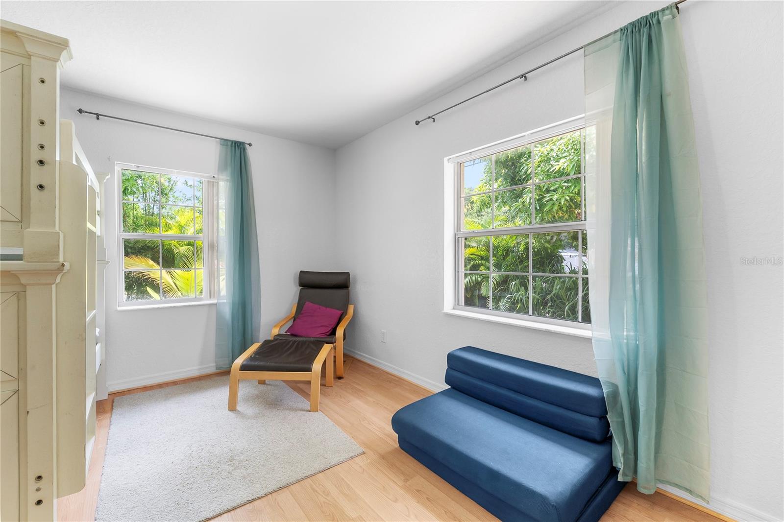 LYNNMOOR - Residential