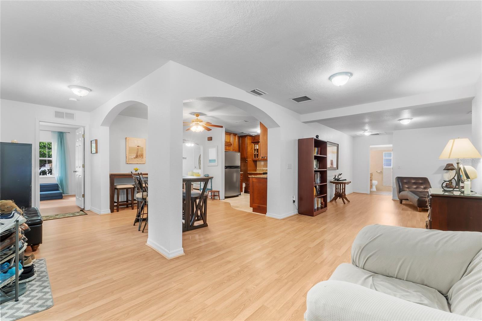 LYNNMOOR - Residential