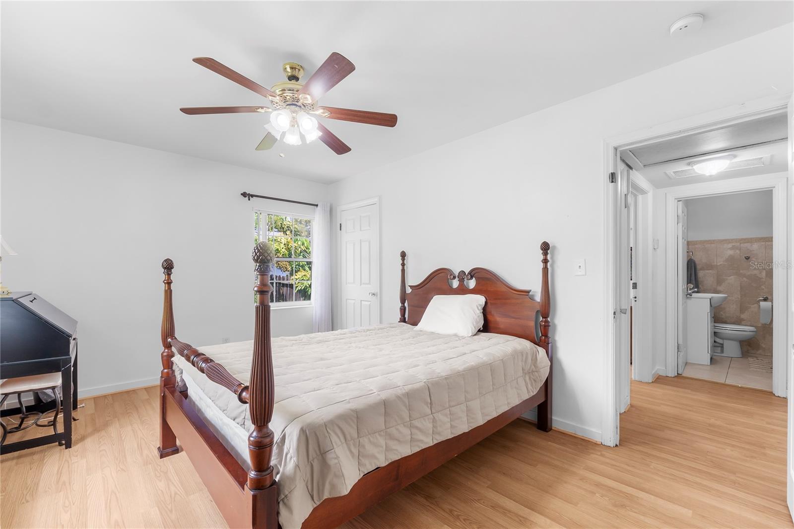 LYNNMOOR - Residential