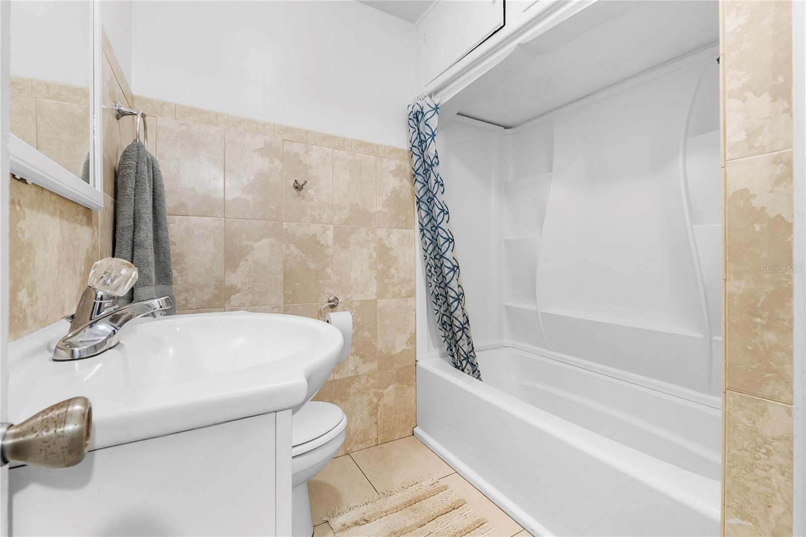 LYNNMOOR - Residential