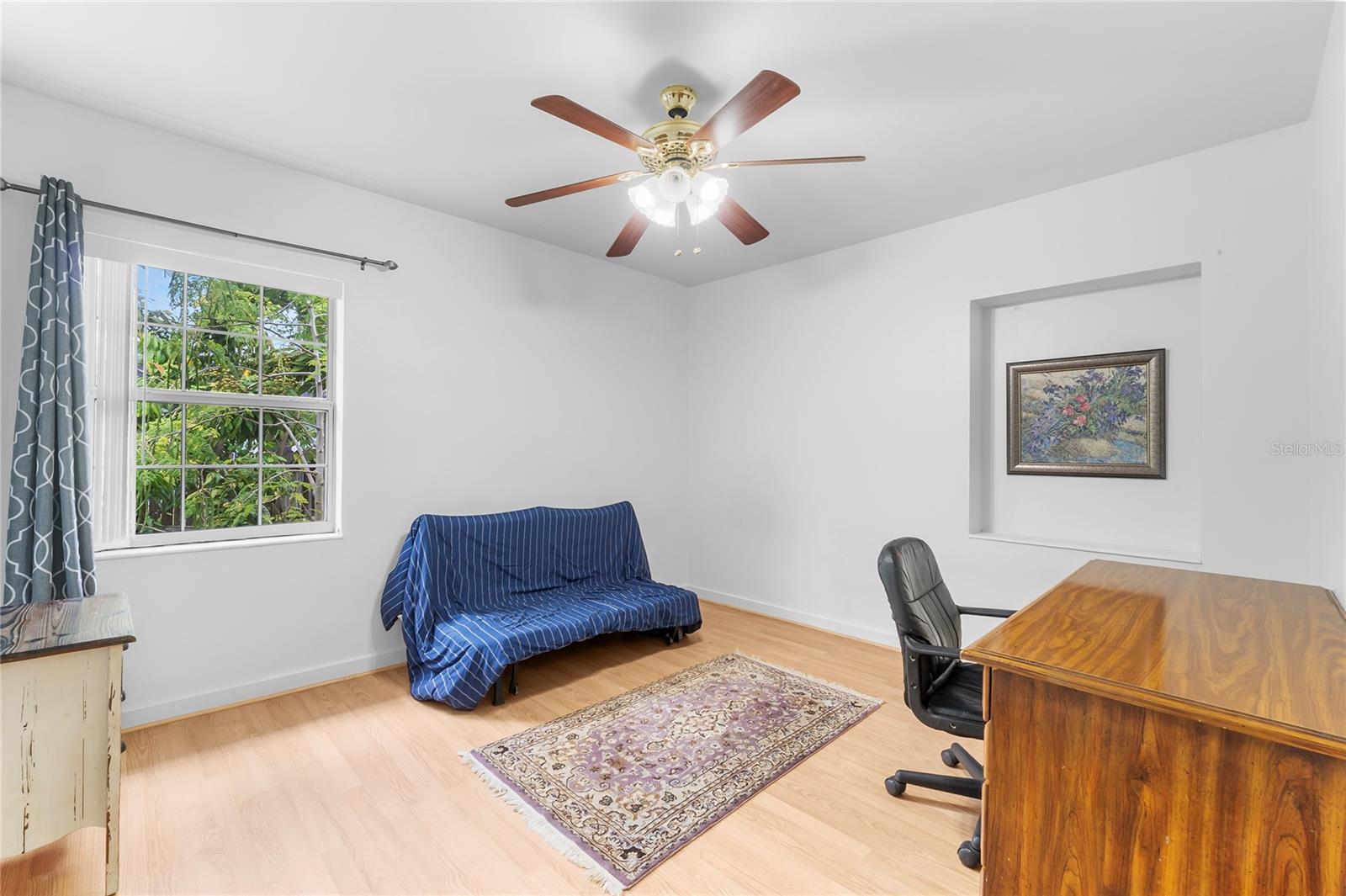 LYNNMOOR - Residential