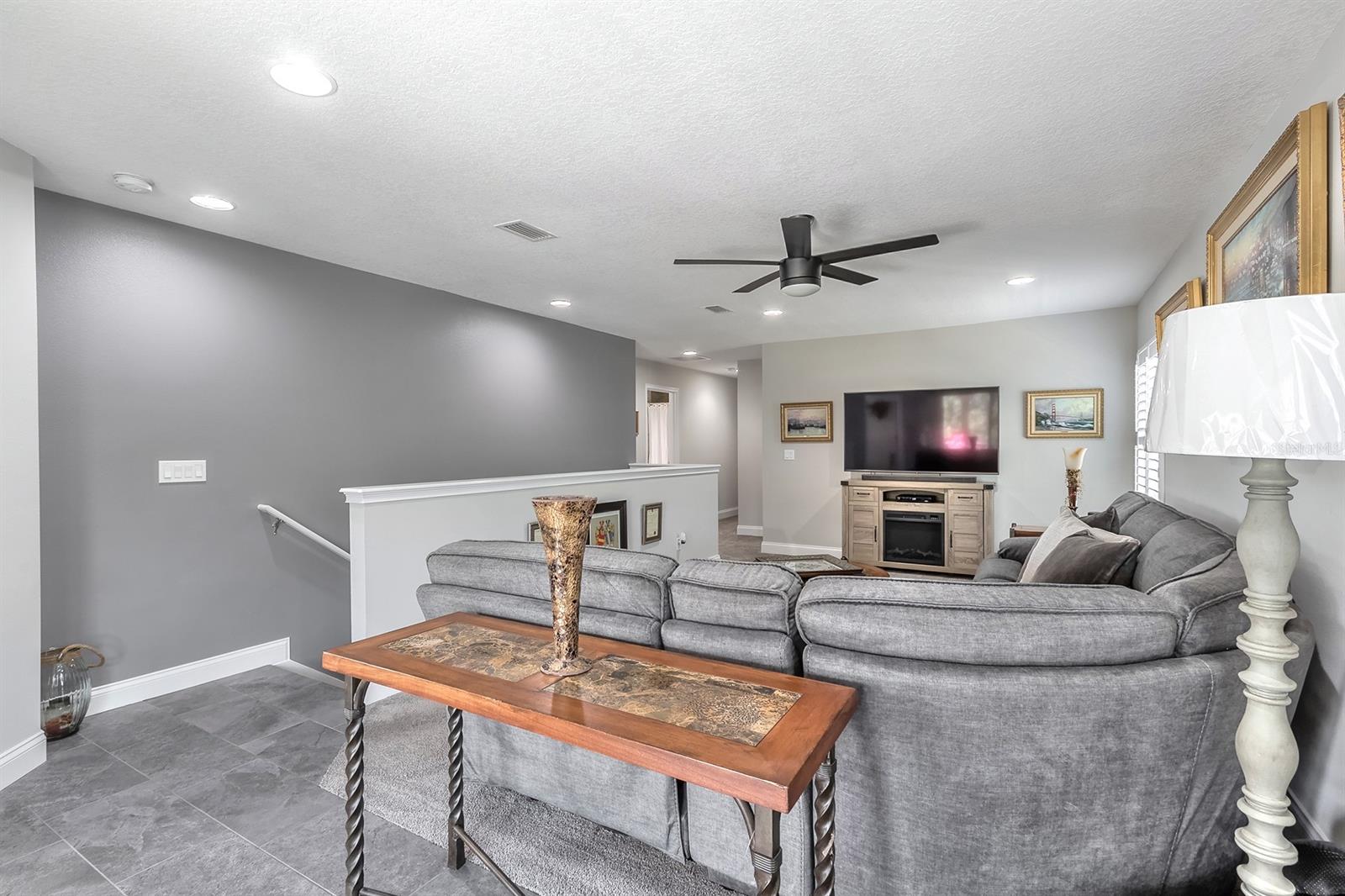 Venetian Bay Ph 1B Un 12 Tr - Residential