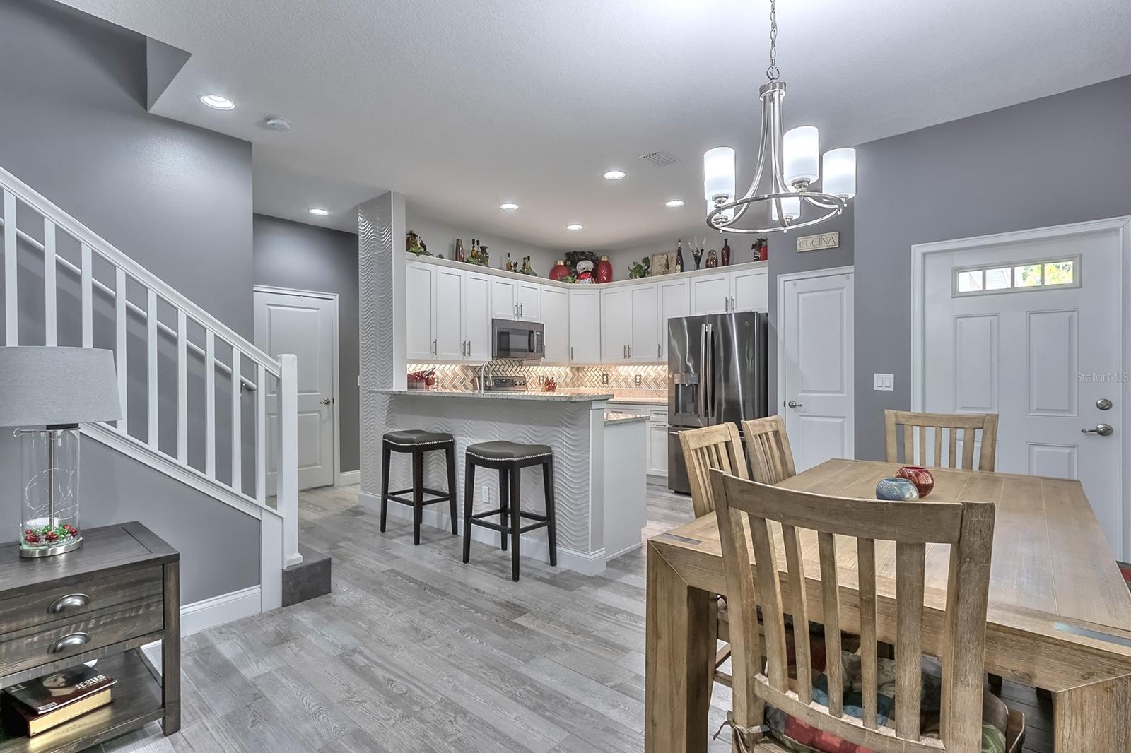 Venetian Bay Ph 1B Un 12 Tr - Residential