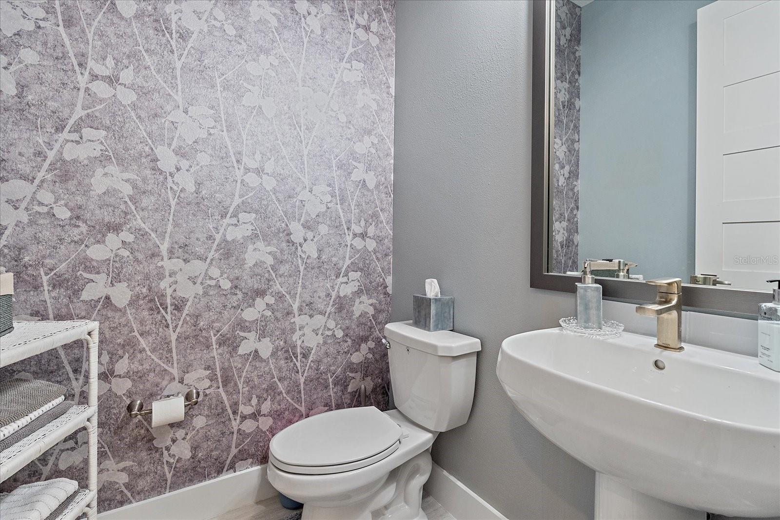 SANCTUARY COVE - Residential