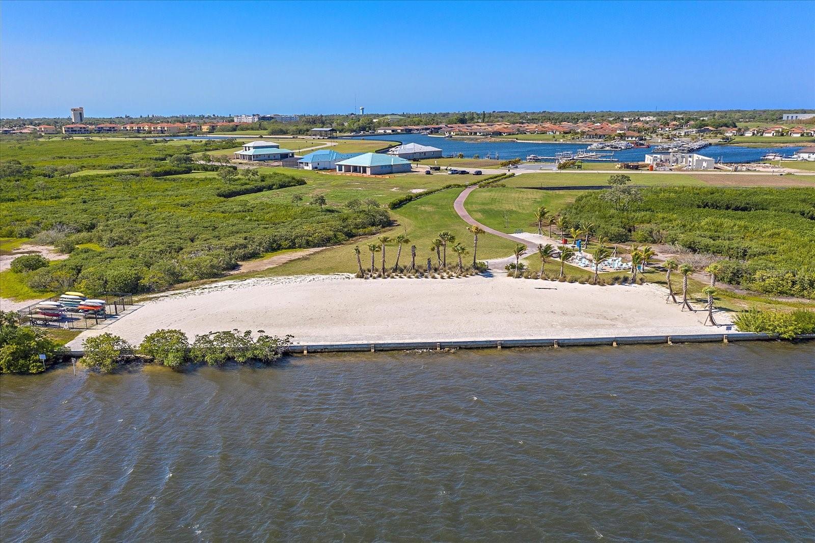 SANCTUARY COVE - Residential