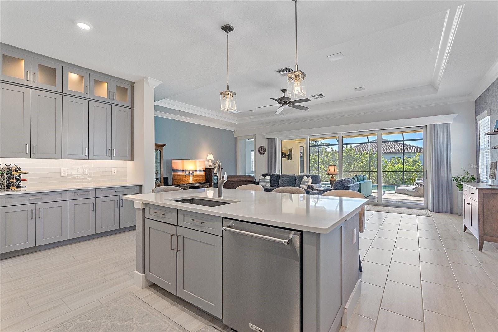 SANCTUARY COVE - Residential