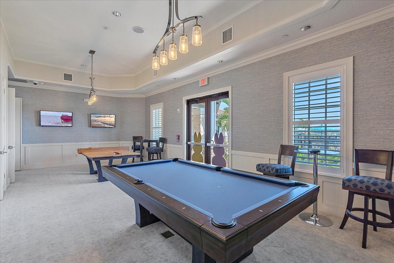 SANCTUARY COVE - Residential