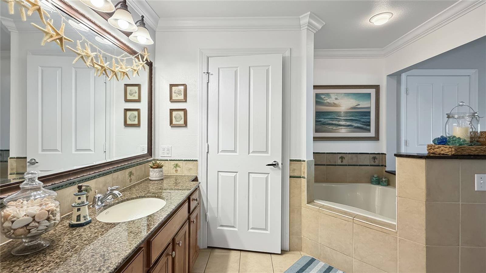 HERITAGE CROSSING CONDO PH 2 - Residential