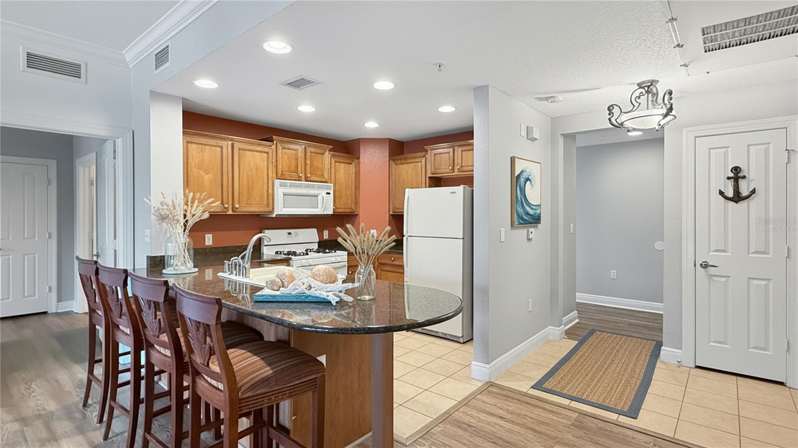 HERITAGE CROSSING CONDO PH 2 - Residential