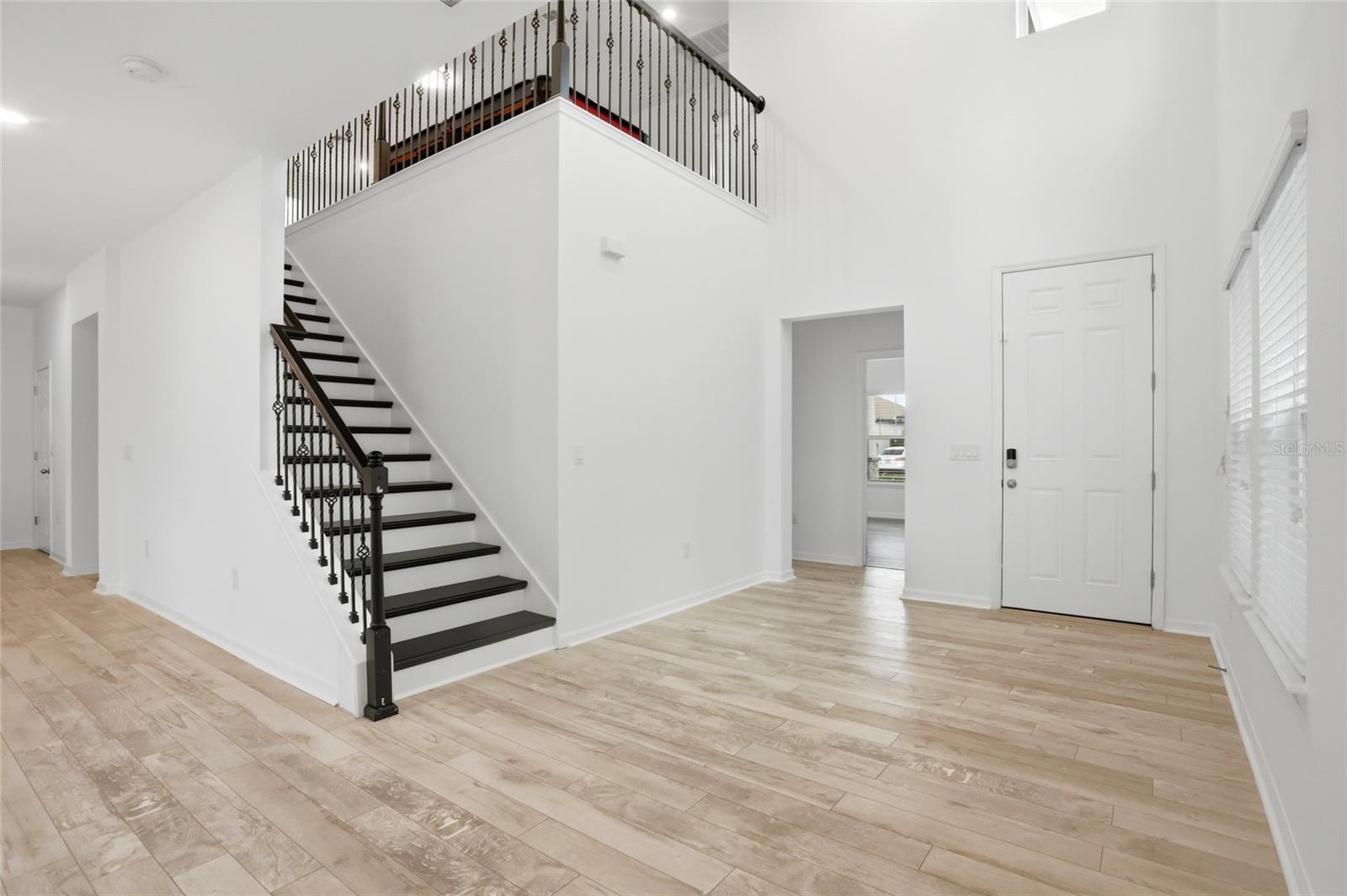 HERITAGE OAKS - Residential