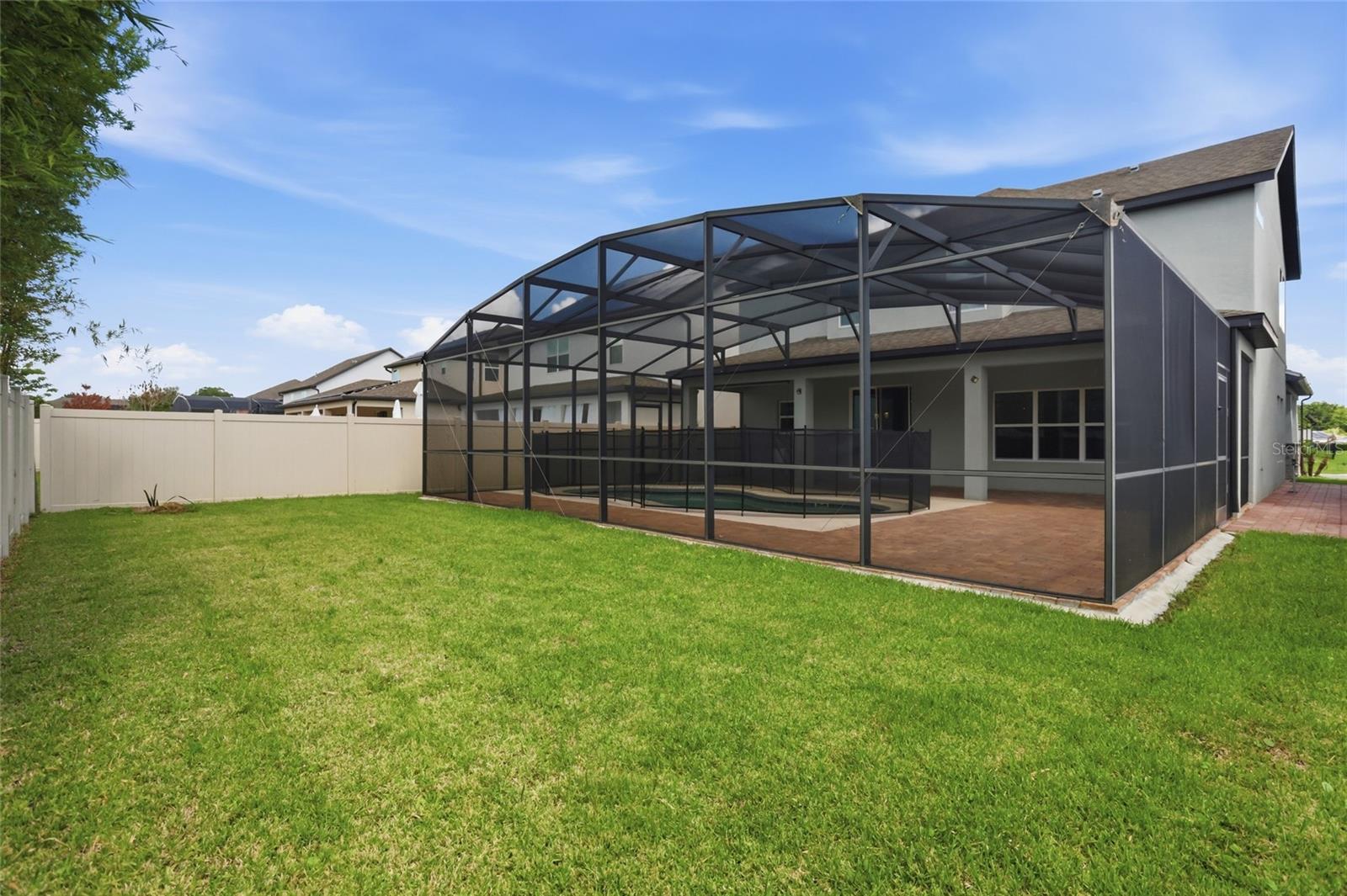 HERITAGE OAKS - Residential
