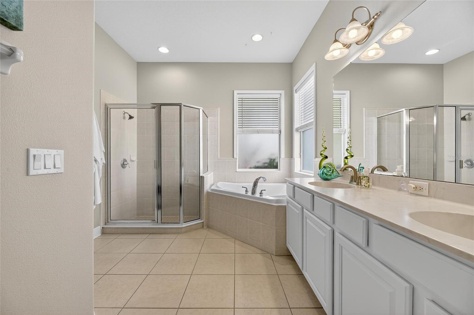 MIRABAY PH 3A-1 - Residential