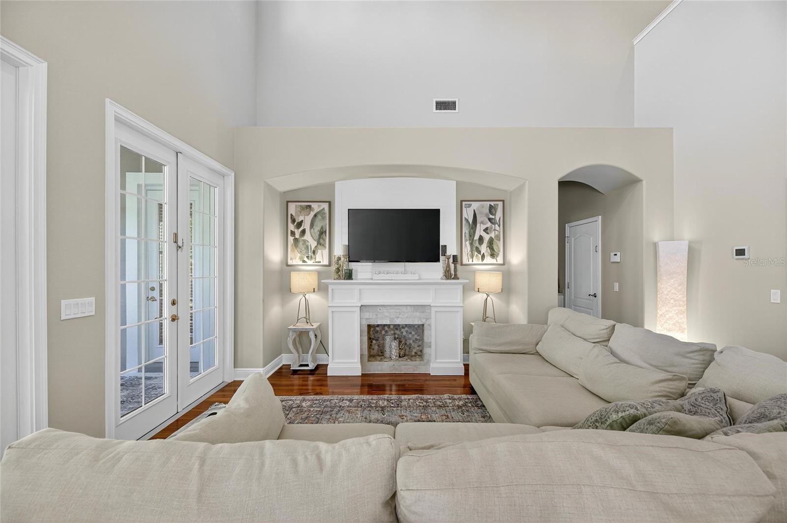 MIRABAY PH 3A-1 - Residential