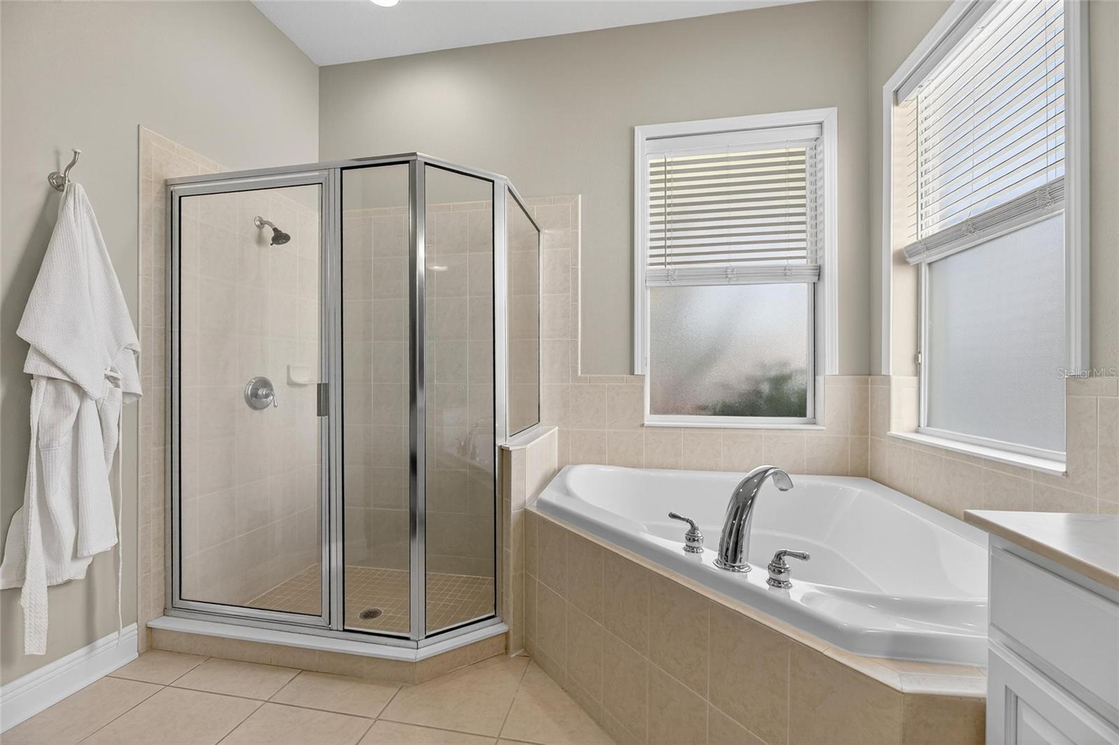 MIRABAY PH 3A-1 - Residential