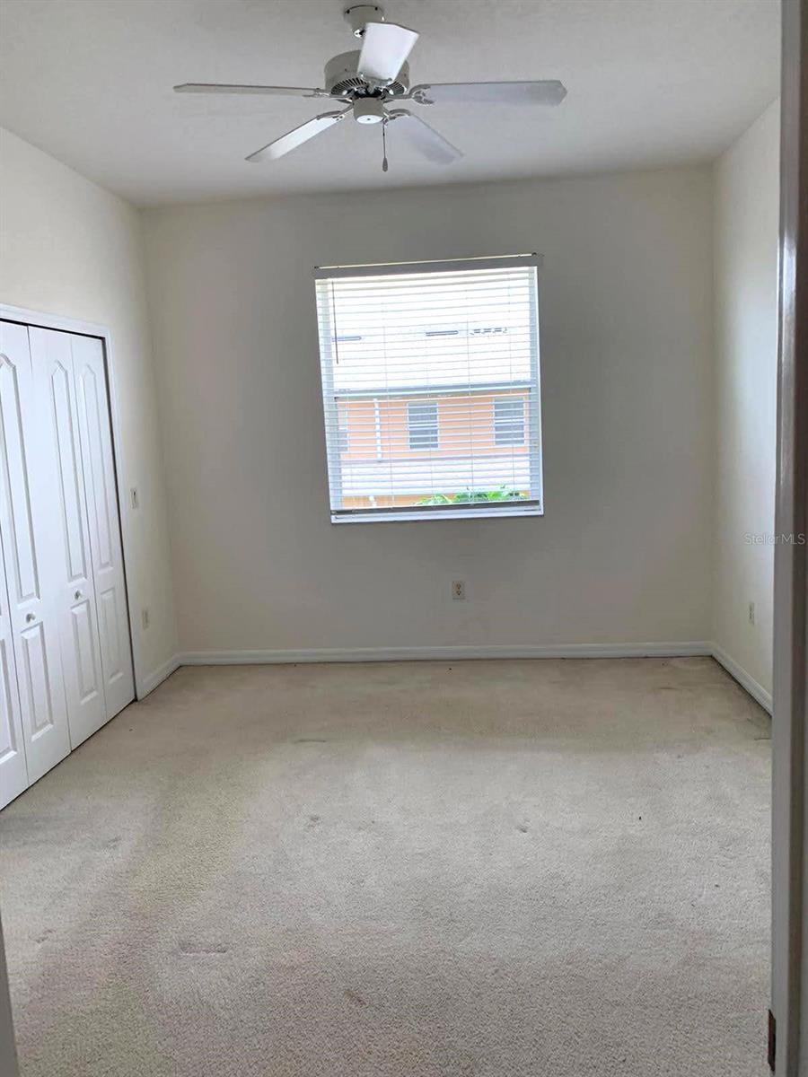 TOWNS LEGACY PARK - Residential Lease