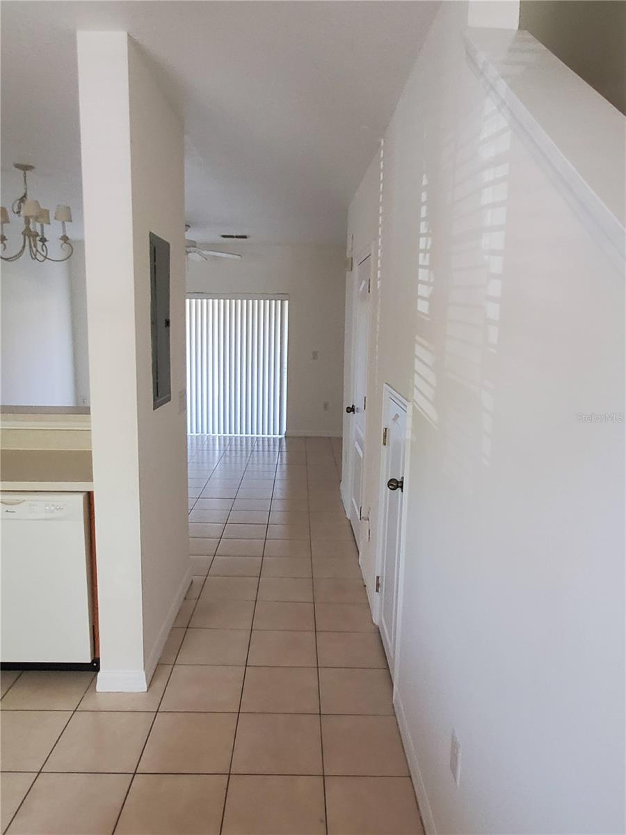 TOWNS LEGACY PARK - Residential Lease