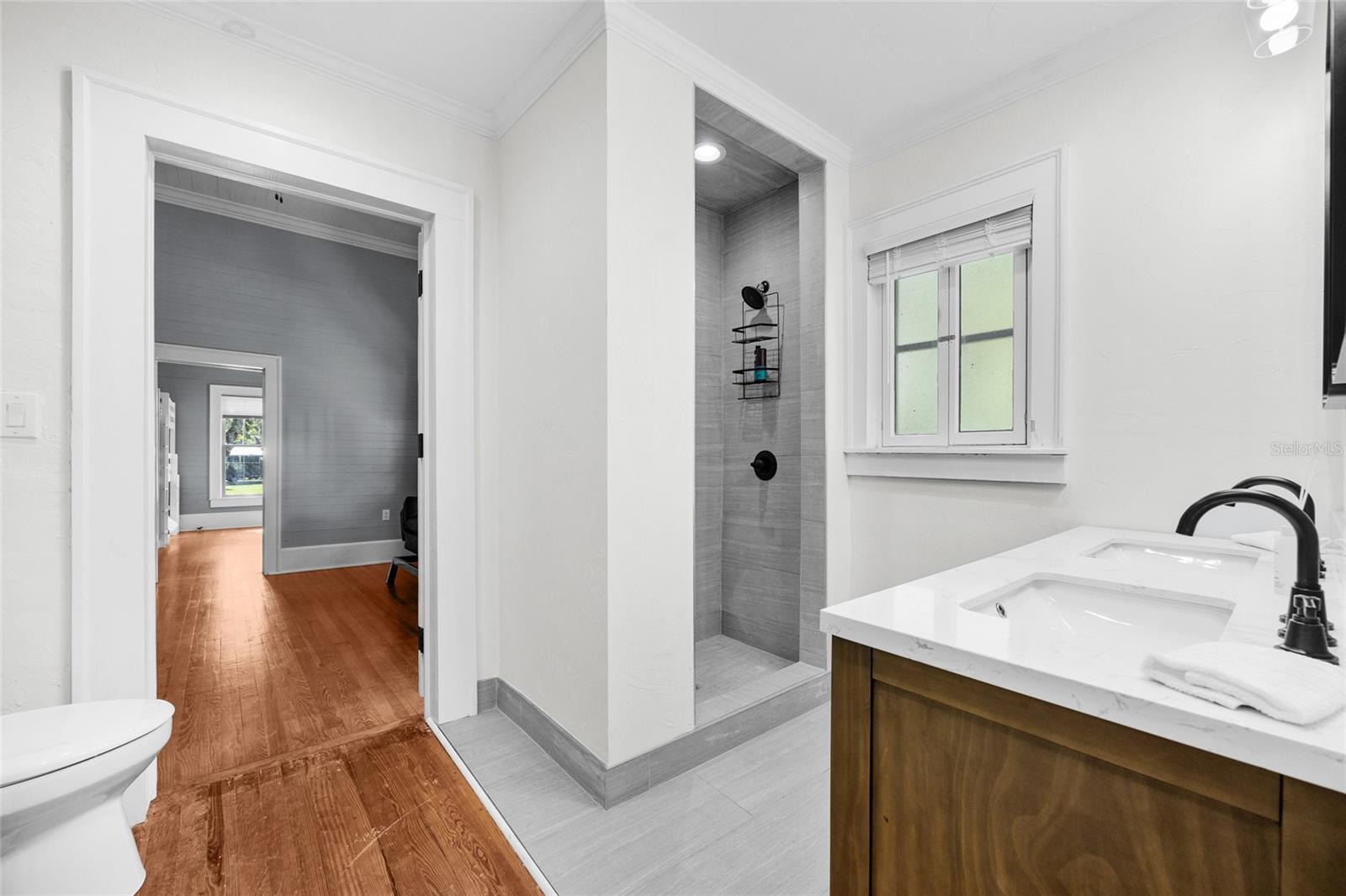 S C MOORE ADD MRS S C MOORE ESTATE - Residential