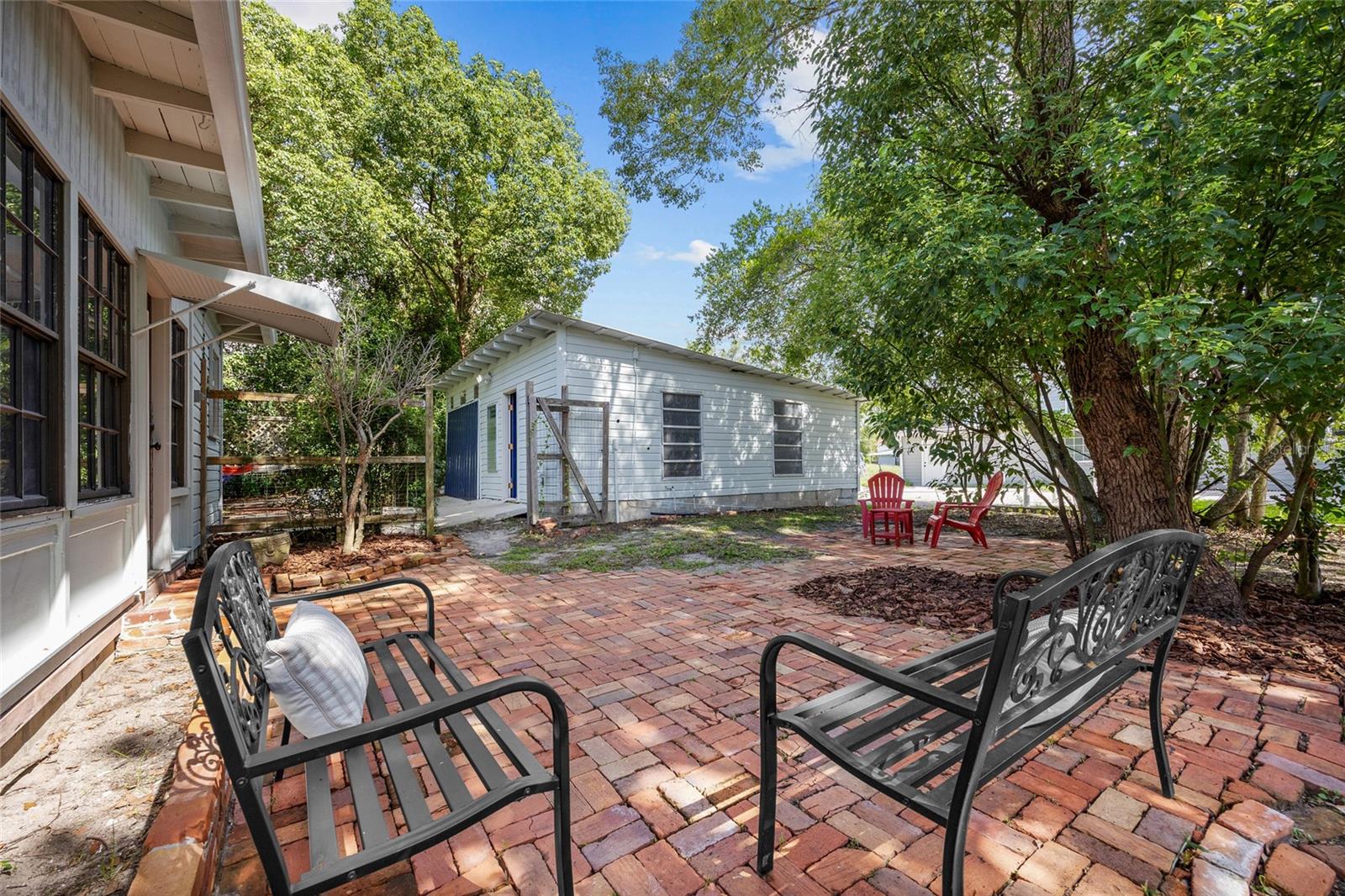 S C MOORE ADD MRS S C MOORE ESTATE - Residential